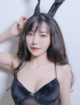 安娜()个人资料照片